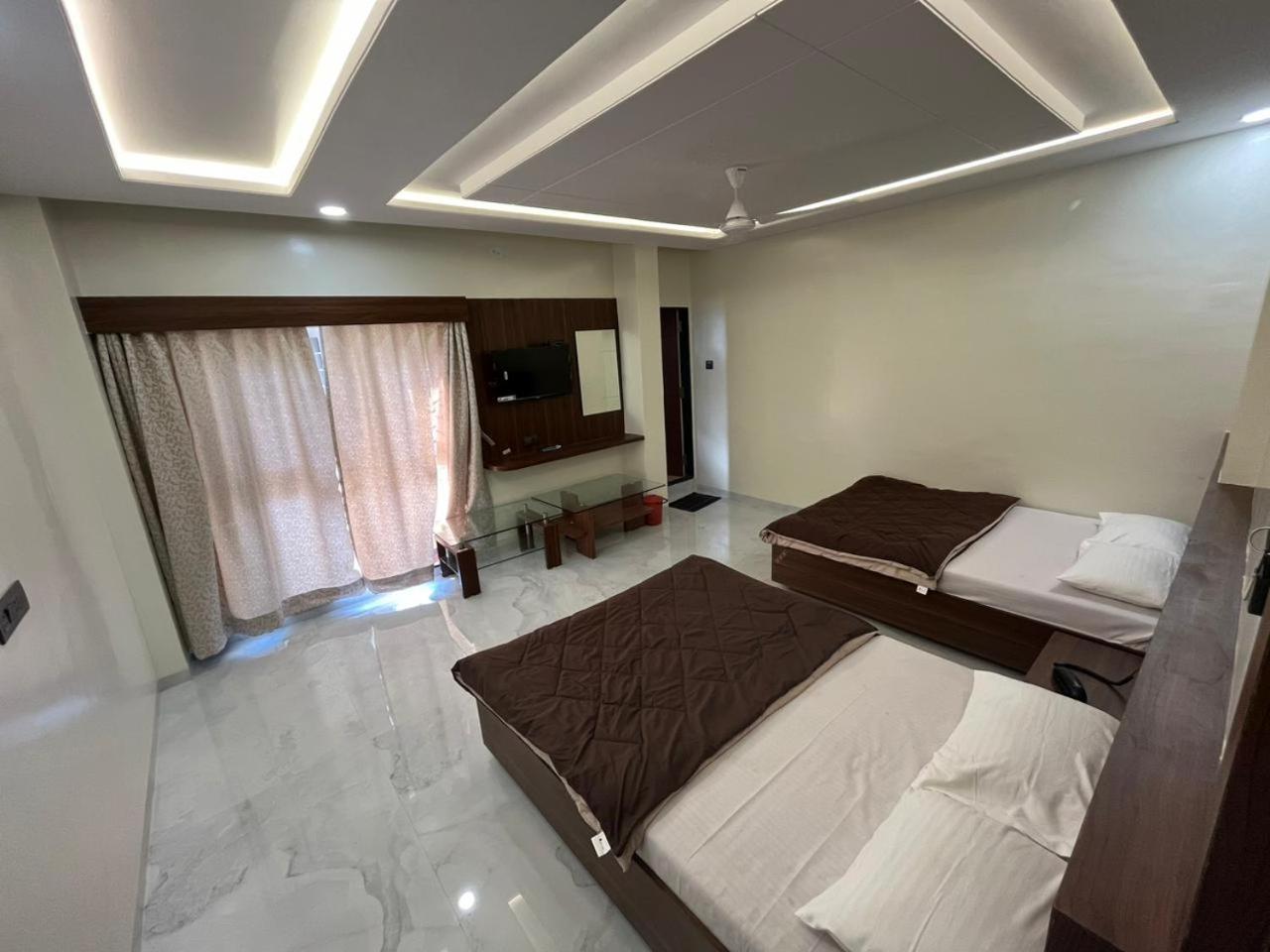 Hotel Sai Sandesh Shirdi Luaran gambar